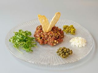 Steak Tartar De Solomillo Preparado Al Momento (Ración)