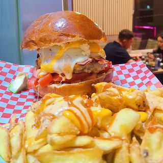 Hamburguesa Venezolana