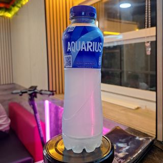 Aquarius Limón botella grande