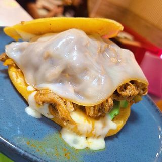 Arepa Mexicana De Pollo