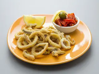 12. Calamares Fritos Con Patatas