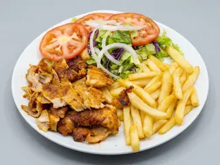 Carne + patatas + ensalada + queso