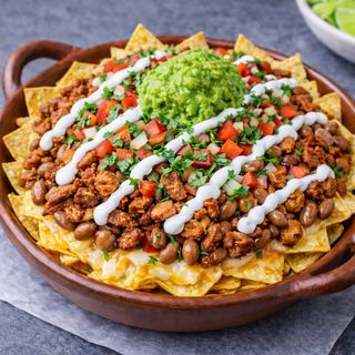 DON NACHOS DE POLLO ADOBADO