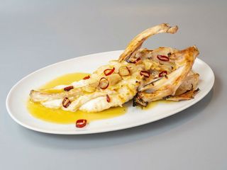 Rape de tripa negra a las brasas