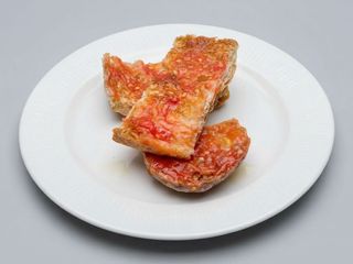 Pan De Coca Tostado Con Tomate