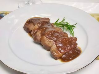 Pato Con Salsa De Ostras