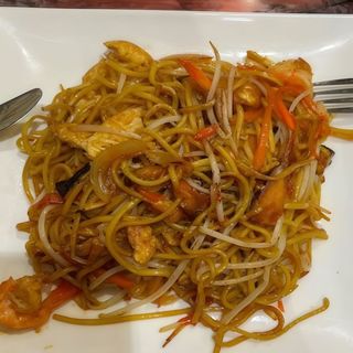 Tallarines De La Casa