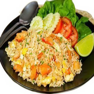 Pasta De Arroz Frita Con Cangrejo