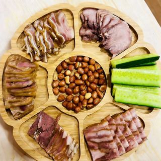 COMBINADO DE CARNE GUISADOS卤味拼盘