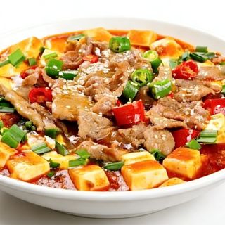 TERNERA CON TOFU Y CHILE FRESCO(PICANTE)豆花鲜椒牛肉