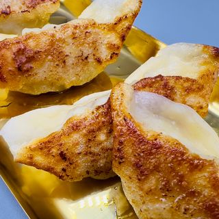 EM. PLANCHA DE TERNERA Y CEBOLLA(12uds.)煎饺牛肉大葱