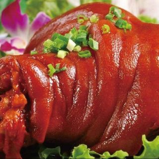 CODILLO GUISADO酱猪小肘