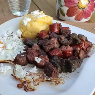 Tochitura Moldoveneasca