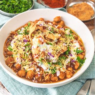 Samosa chaat