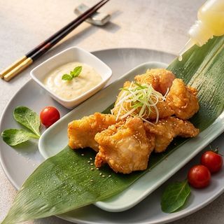 Karaage wakadori (6 uds.)日式鸡块