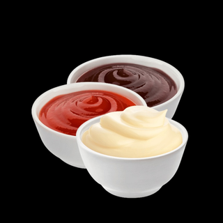 Salsa blanca en tarrina