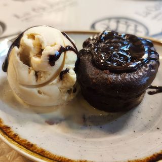 Coulant Con Helado De Vainilla