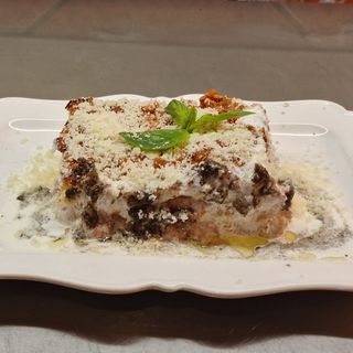 Lasagna di carne al Tarufo