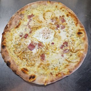 Pizza Prusciutto e tonno