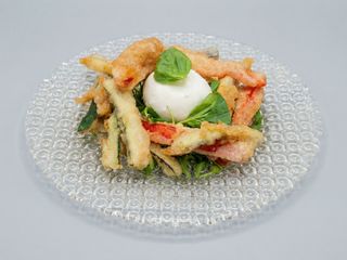 Burratta Con Verdure In Pastella