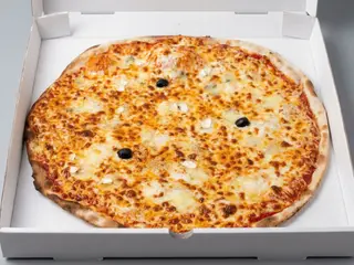 Pizza 4 Quesos - Grande