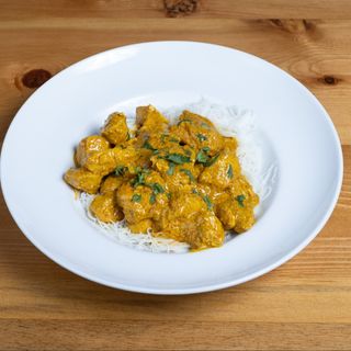 NOODLES con POLLO AL CURRY