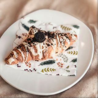 CROISSANT OREO