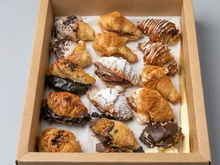 Mini Croissant Rellenos