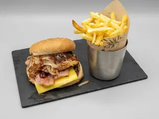 Hamburguesa Completísima