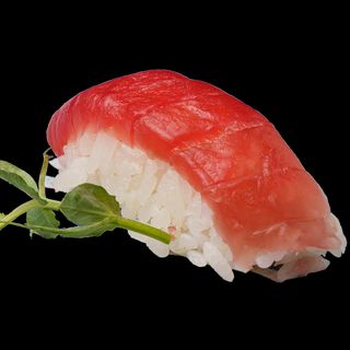 103. Niguiri de Atún