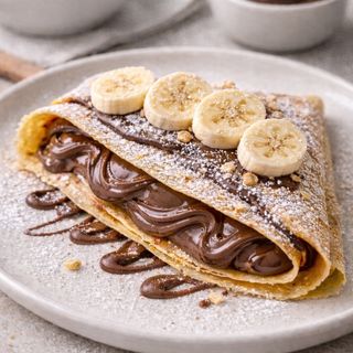 Crep Banana Y Chocolate + Zumo Saludable (16 Oz.)