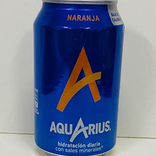 Aquarius de naranja