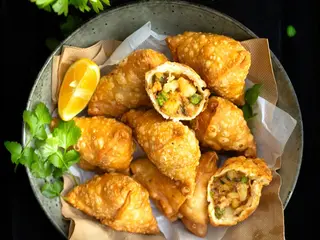 Samosas Vegetable (2 Pzs.)