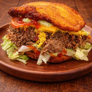 dulce patacon de carne
