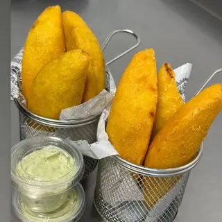 Empanada De Pollo