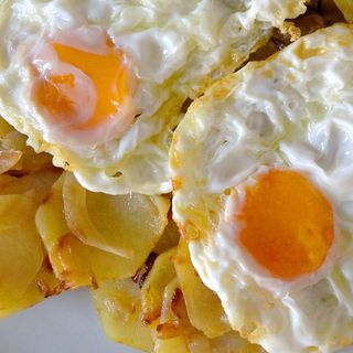 Patatas Revueltas