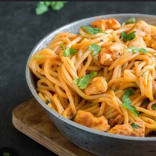 Pasta :☆Aroma De La Casa Con Salsa De Vino Y Ajo