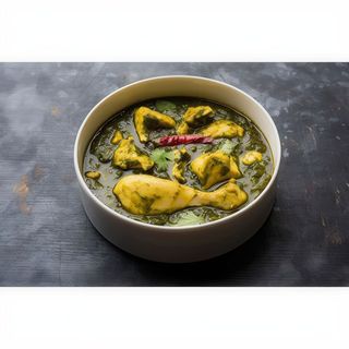 Pollo / Chicken Saag