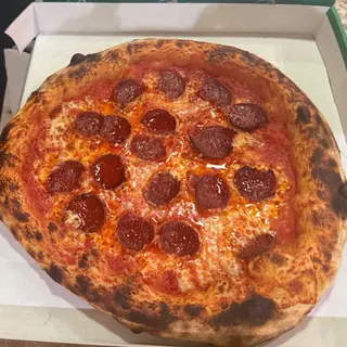 Pizza Salami (30 cm.)