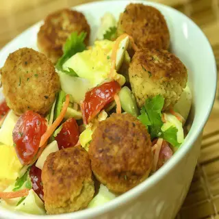 Ensalada Falafel