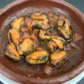 Mejillones En Salsa
