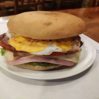Hamburguesa Ñam Normal