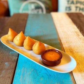 Coxinhas (4 uds.)