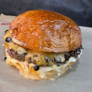 Alfie Solomons - burger del mes