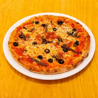 Pizza Puttanesca