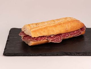 Medio Bocata de Longaniza