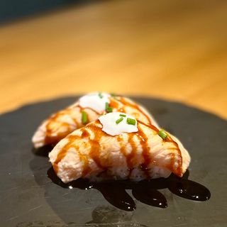 Nigiri Salmón y Queso