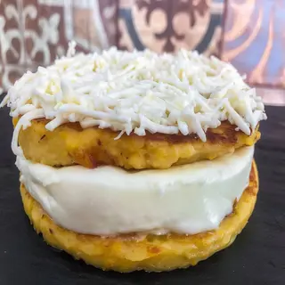 CACHAPA DOBLE QUESO