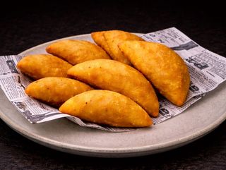 Mini Empanadas Mixtas.