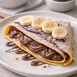 Crep Banana Y Chocolate + Zumo Saludable (16 Oz.)